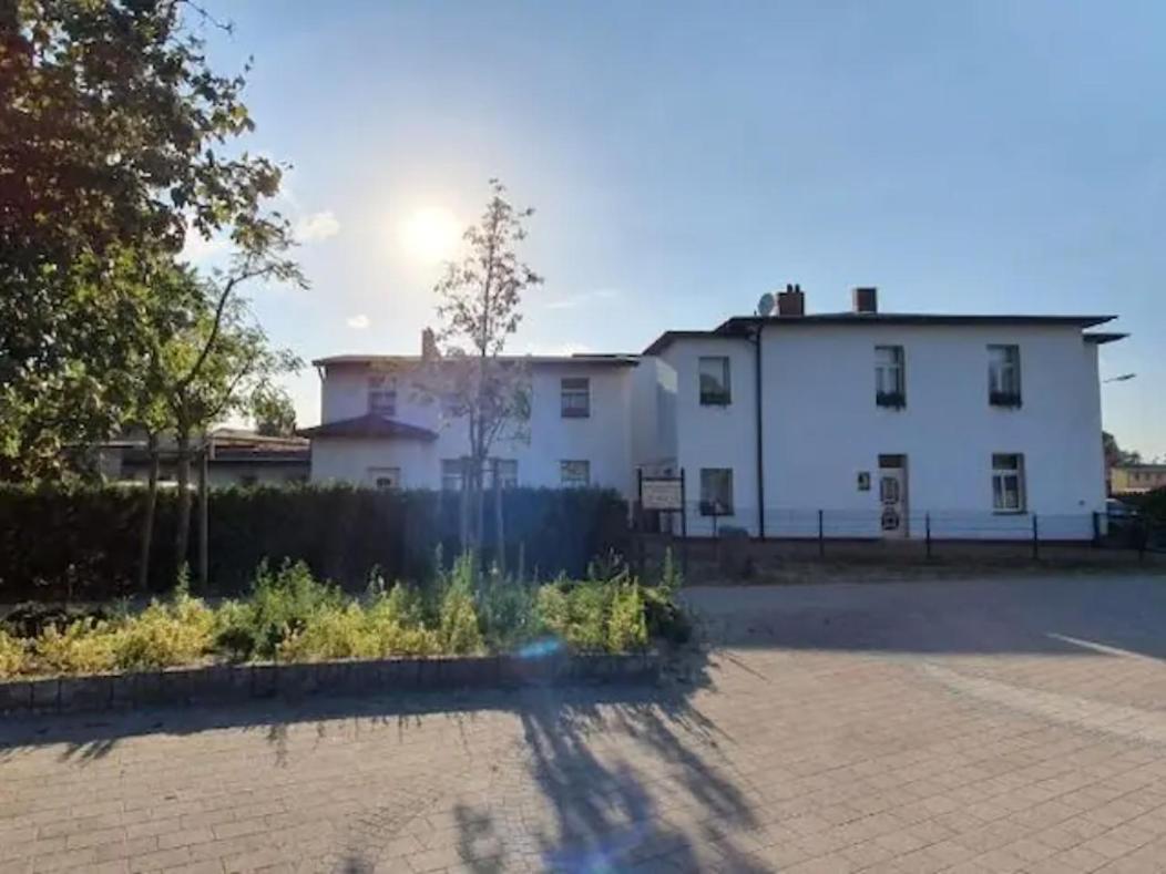 Schoene Geraeumige Ferienwohnung Am Park Heringsdorf Zewnętrze zdjęcie